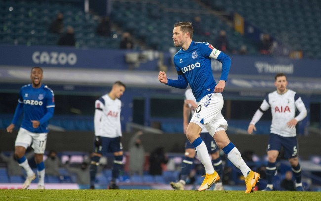 涉到球员个 涉到球员个